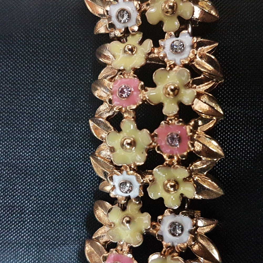 Bracelet - Picture 4 of 8